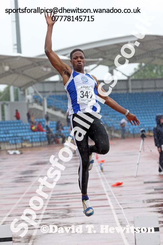 Mens under-20s long jump, Northern Championships, Sport City, Manchester. Photo: David T. Hewitson/Sports for All Pics